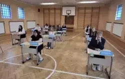Zdjęcie do egzamin &oacute;smoklasisty