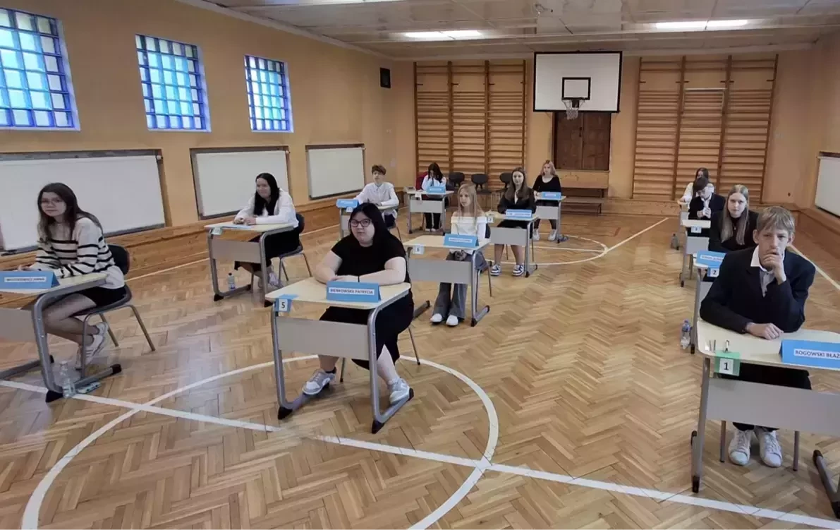 Zdjęcie do egzamin &oacute;smoklasisty
